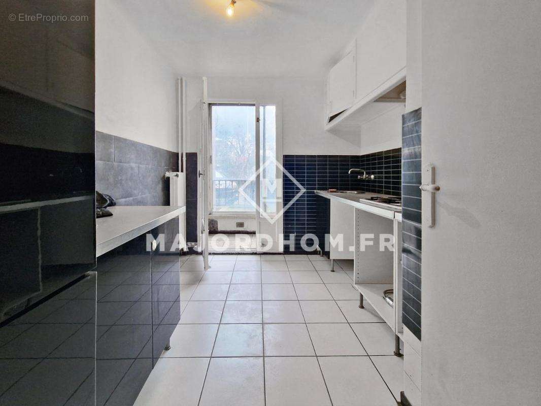 Appartement à MARSEILLE-9E