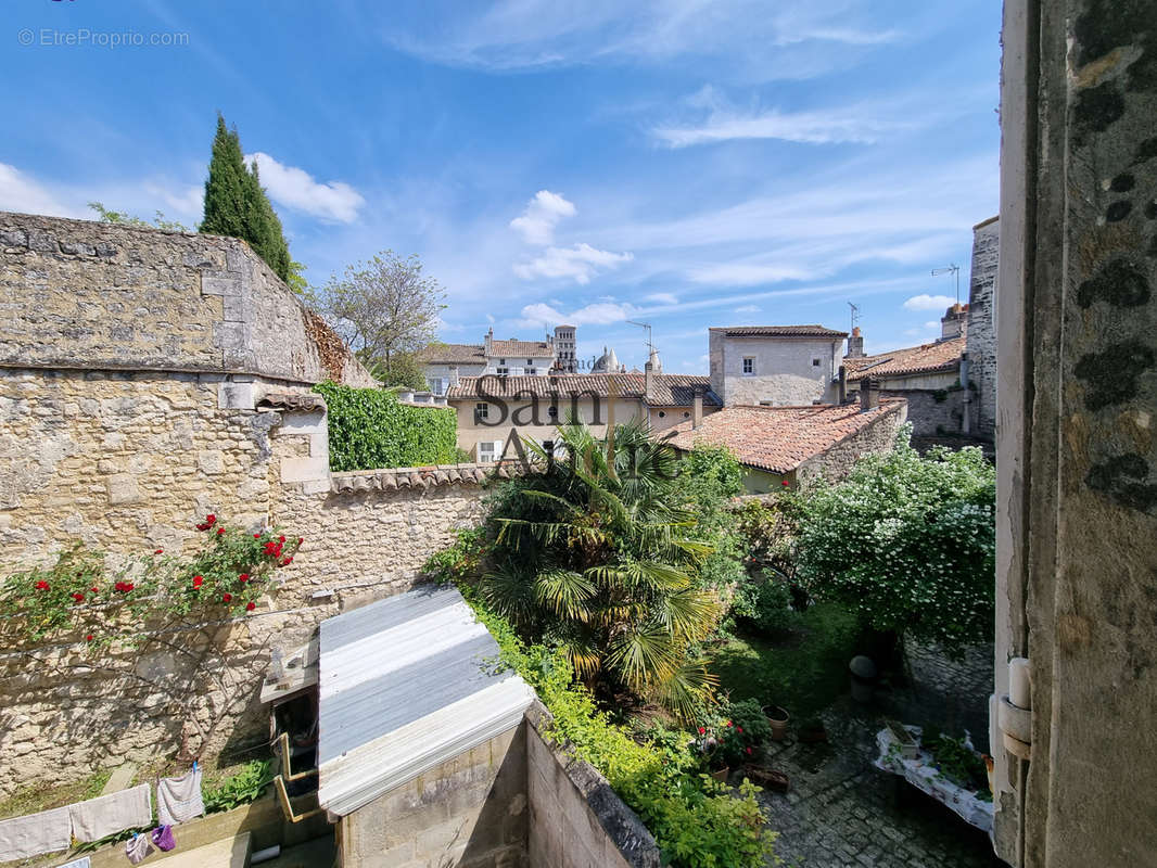 Maison à ANGOULEME