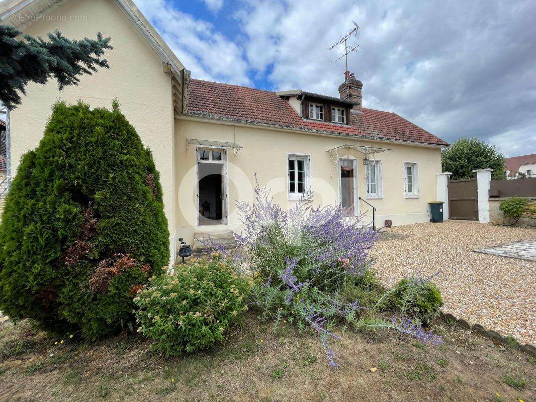 Maison à PACY-SUR-EURE