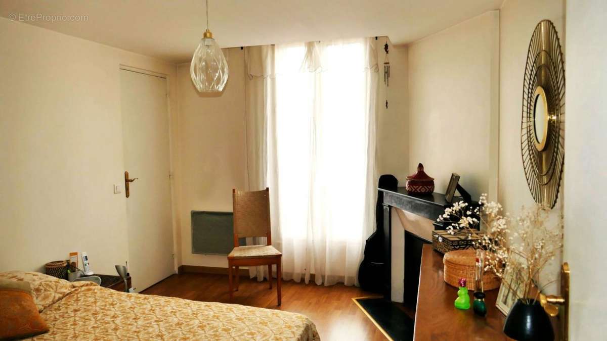 Appartement à GENNEVILLIERS