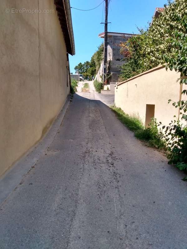 Terrain à BOURGOIN-JALLIEU