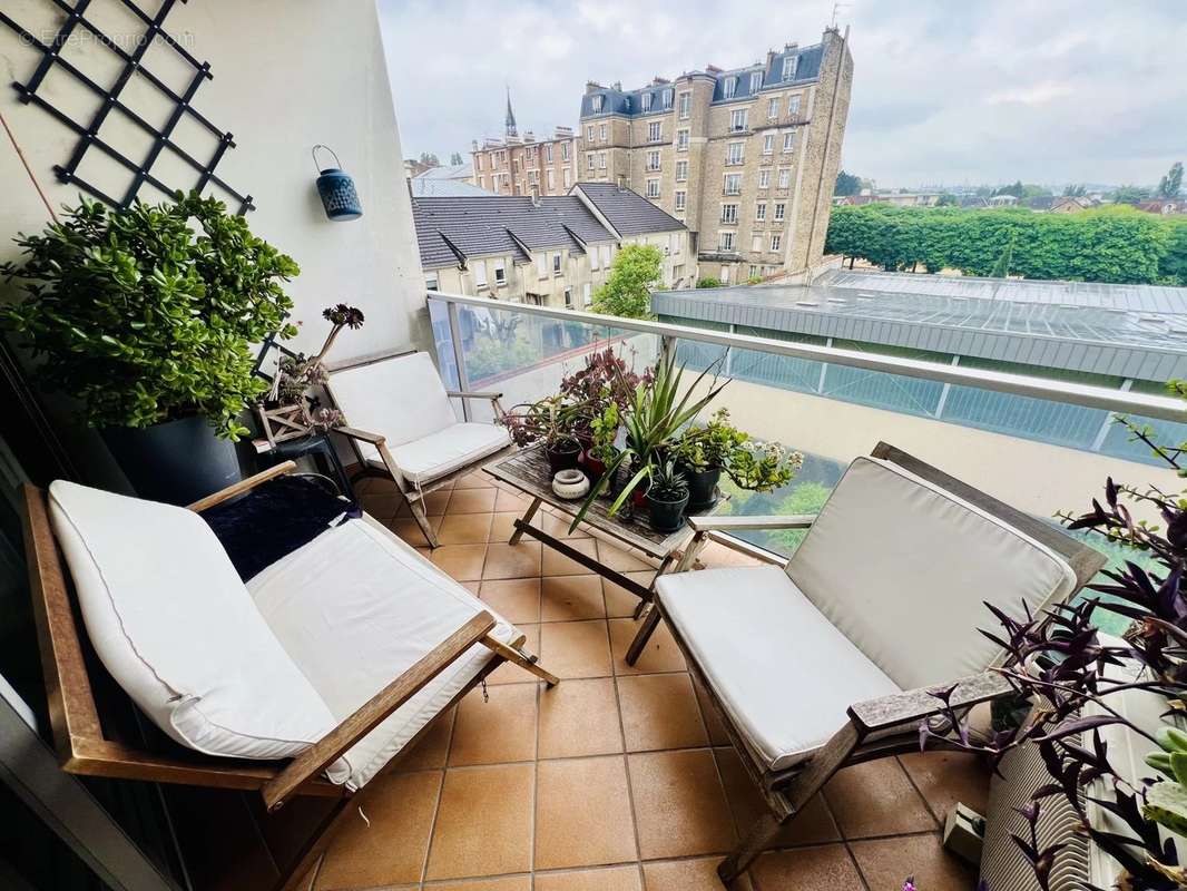 Appartement à LE RAINCY