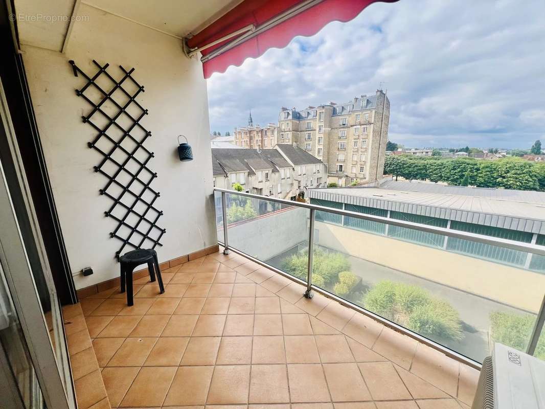 Appartement à LE RAINCY