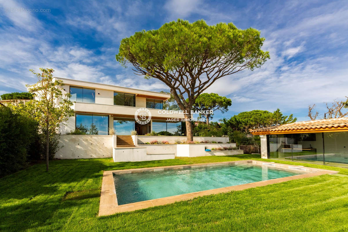 Maison à SAINTE-MAXIME