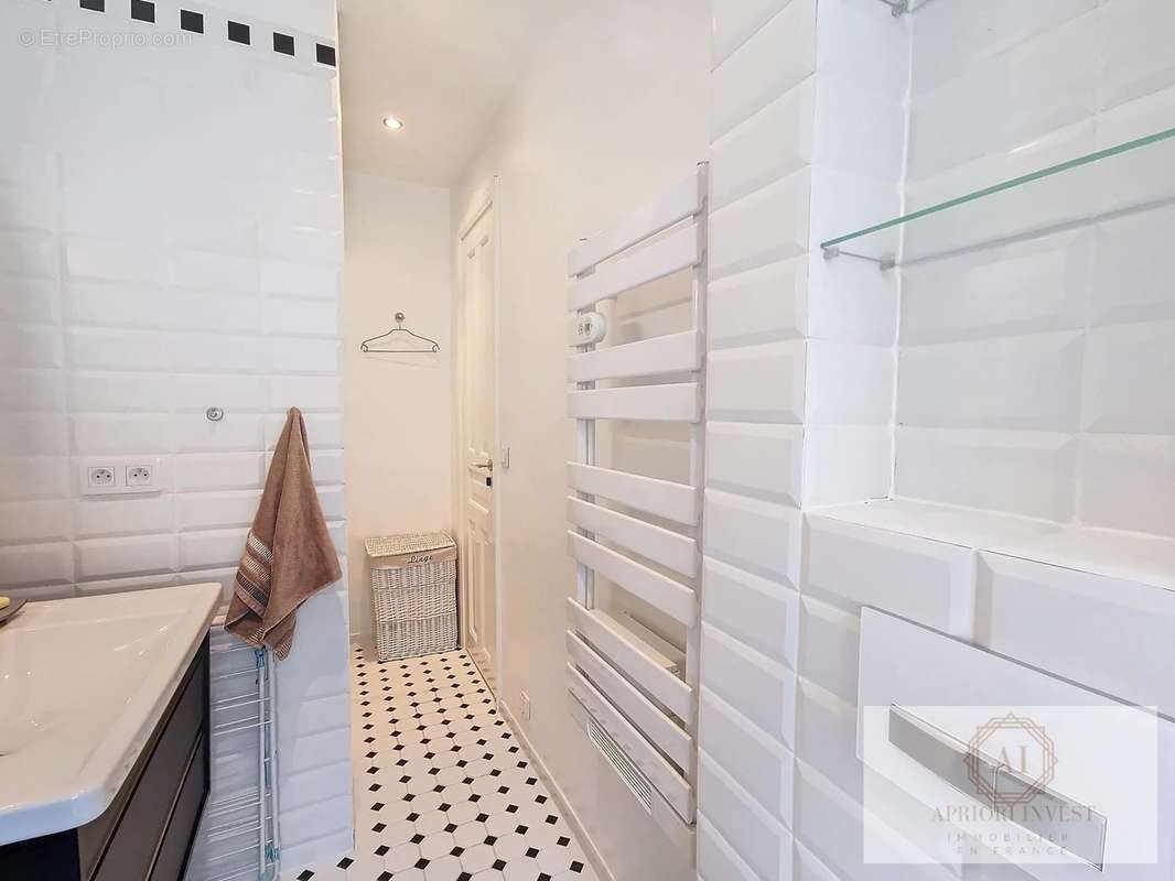 Appartement à PARIS-15E