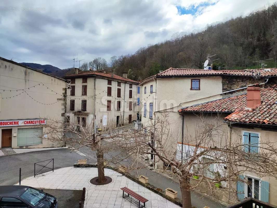 Maison à MONTFERRIER