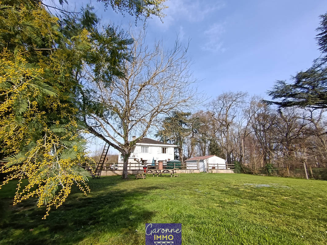 Maison à CLAIRAC