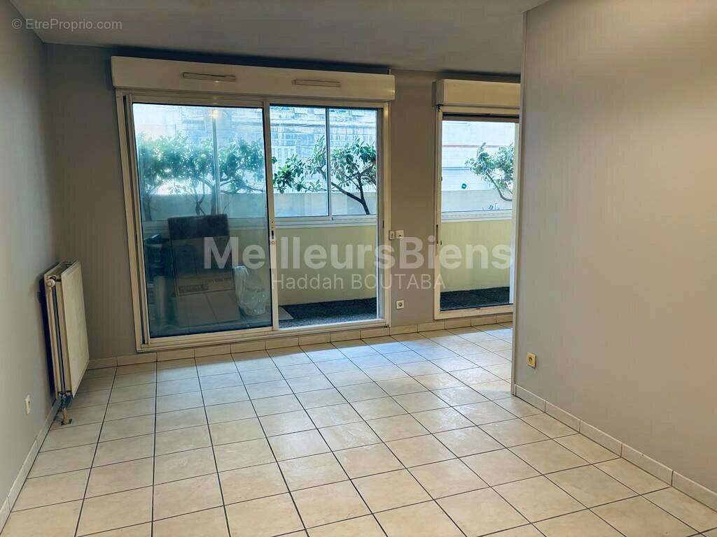 Appartement à MARSEILLE