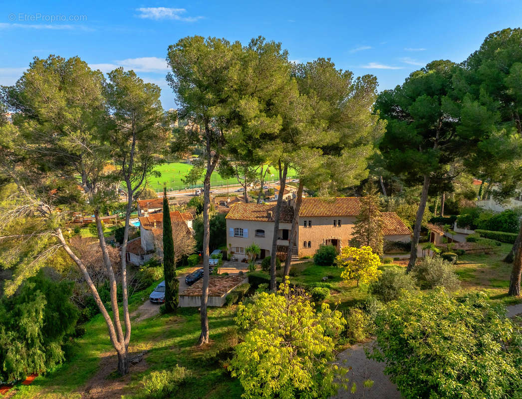 Maison à ANTIBES