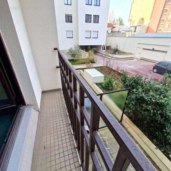 Appartement à ASNIERES-SUR-SEINE