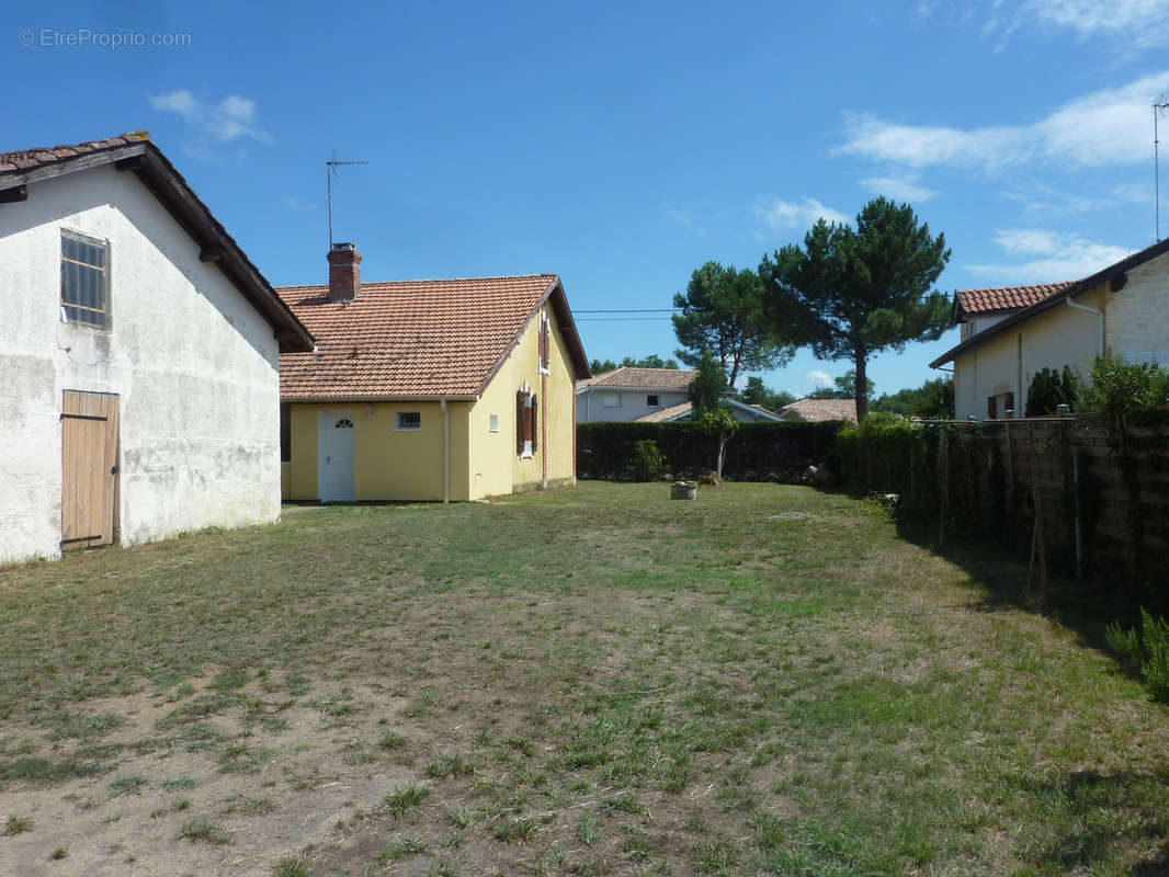 Maison à SOUSTONS