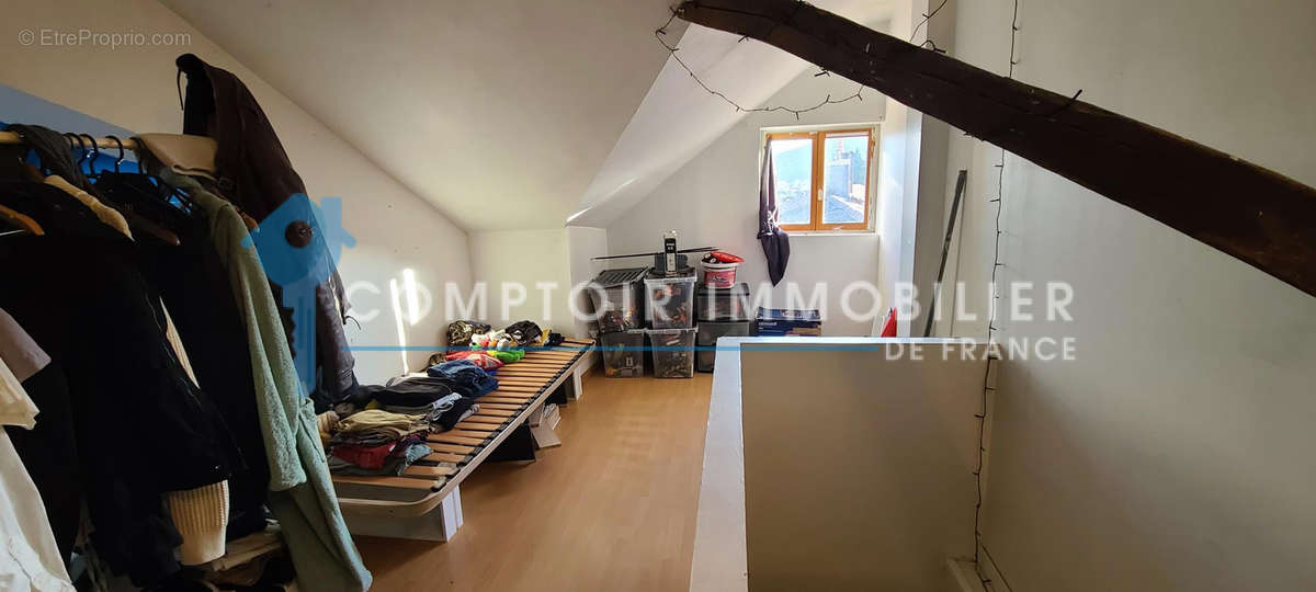 Appartement à MONTREJEAU