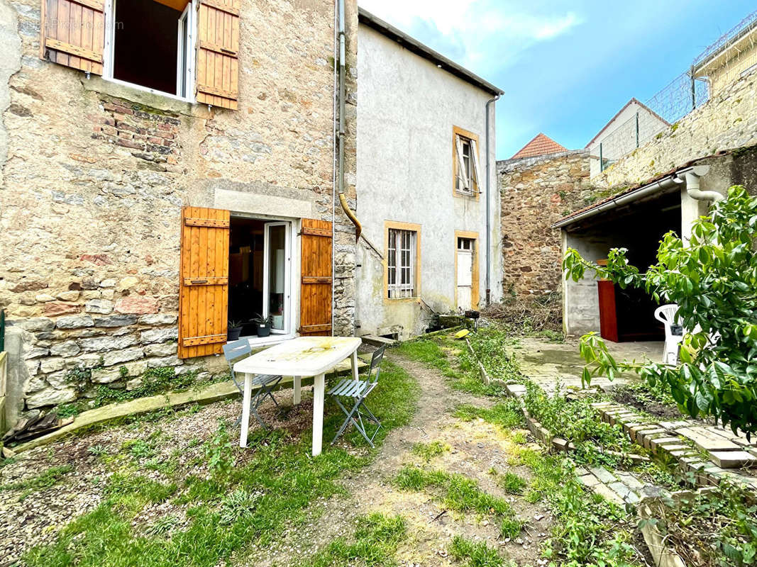 Maison à CIRY-LE-NOBLE