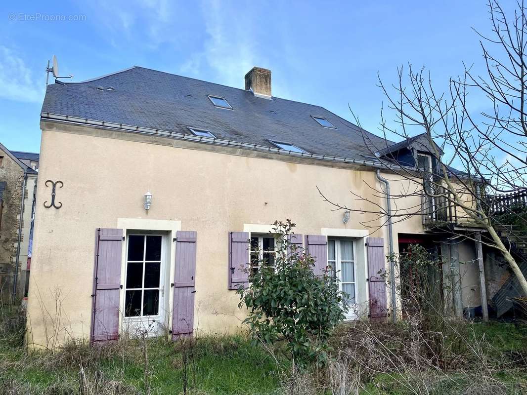 Maison à JUPILLES