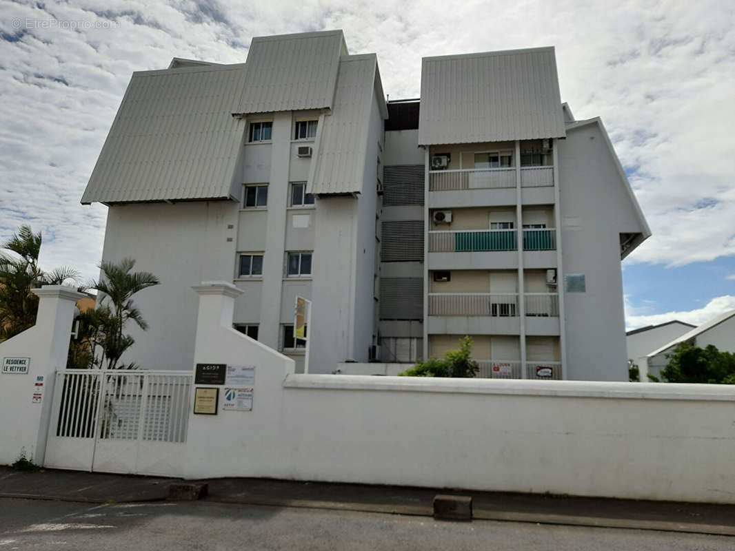 Appartement à SAINT-DENIS