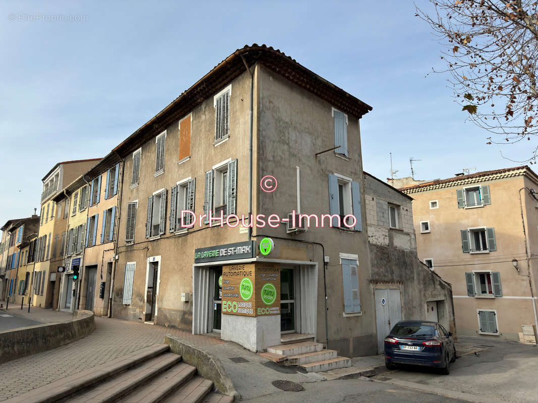 Appartement à SAINT-MAXIMIN-LA-SAINTE-BAUME