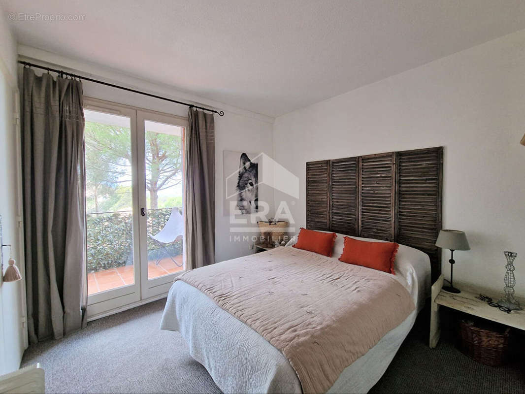 Appartement à MOUGINS