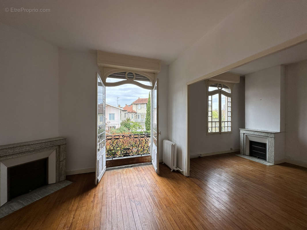 Appartement à BORDEAUX