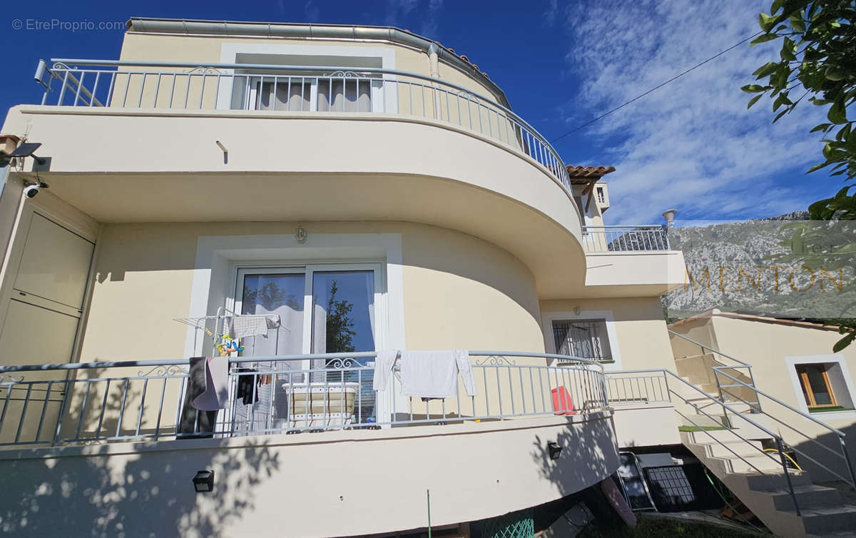 Maison à MENTON