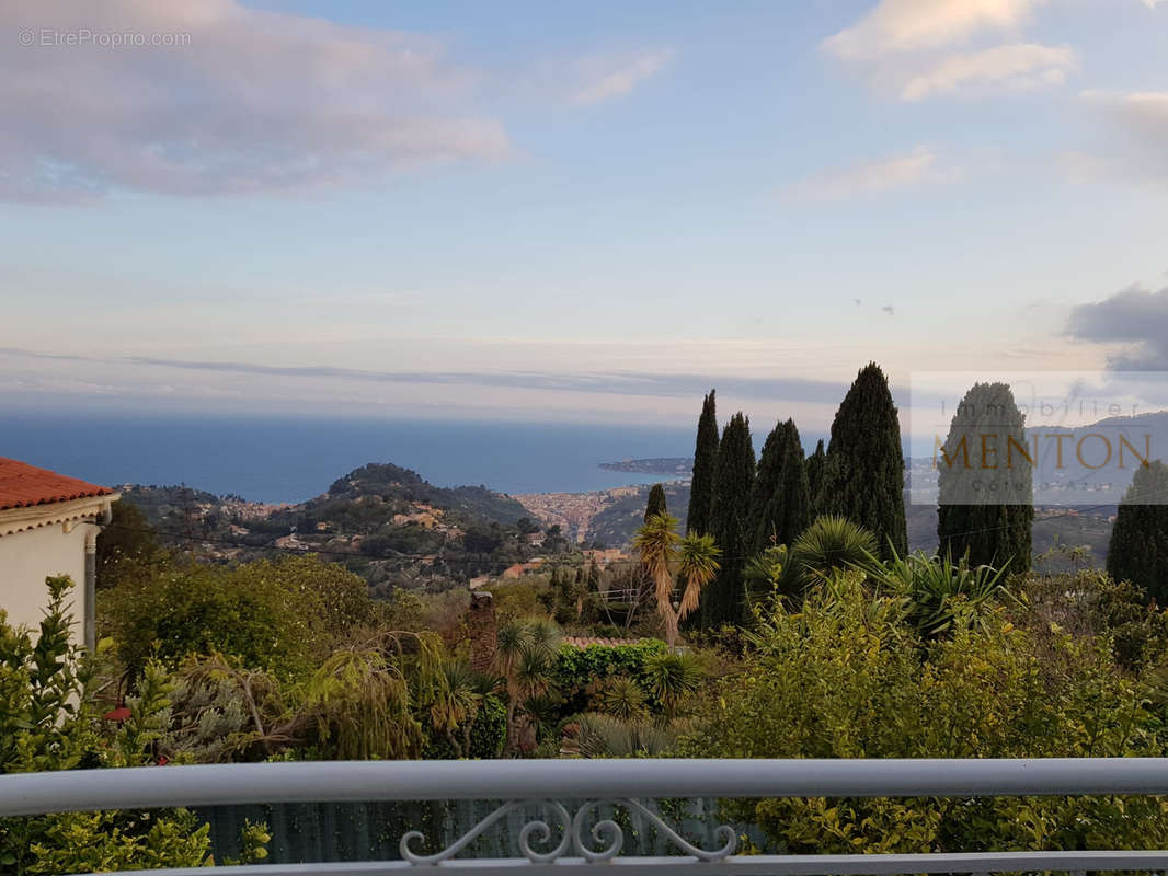 Maison à MENTON