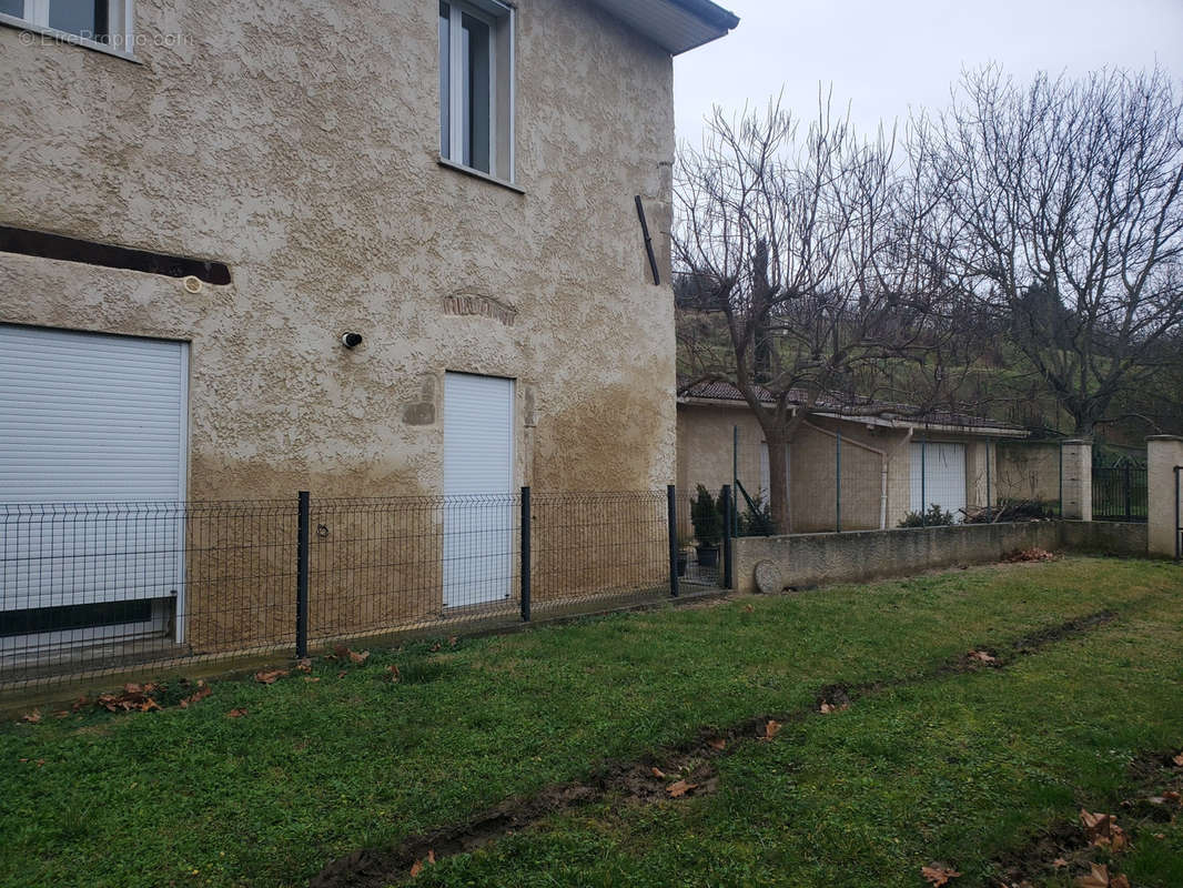 Maison à SAINT-BARTHELEMY-DE-VALS