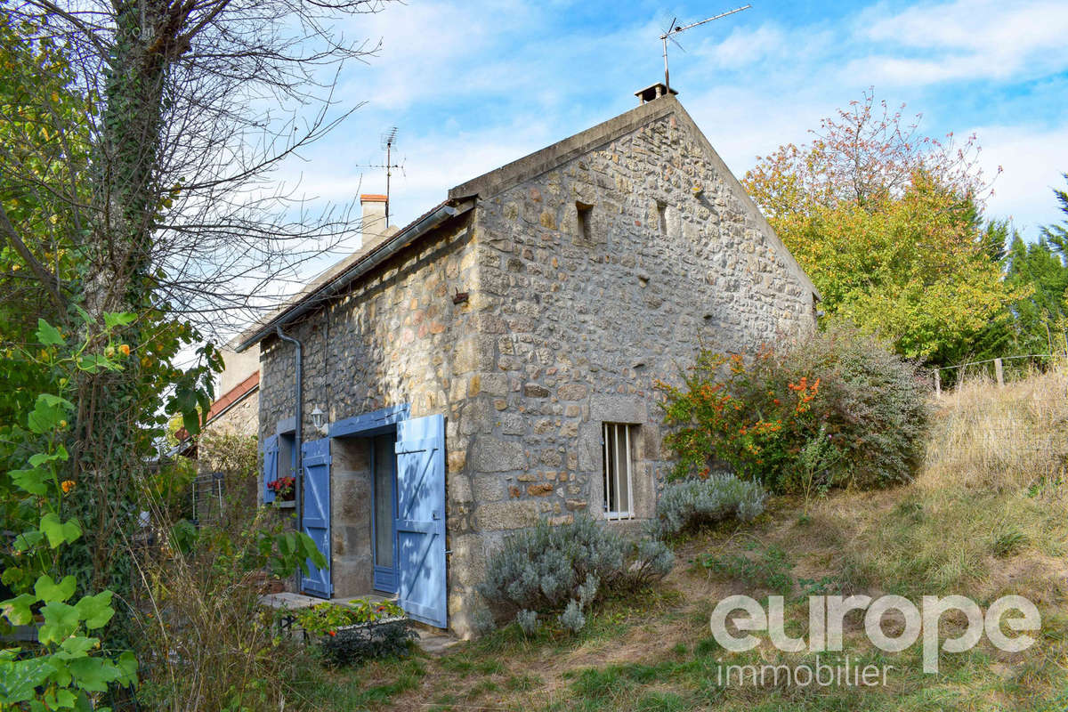 Maison à LORMES