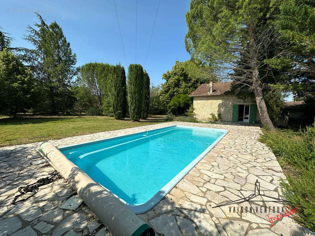 Maison à VAISON-LA-ROMAINE