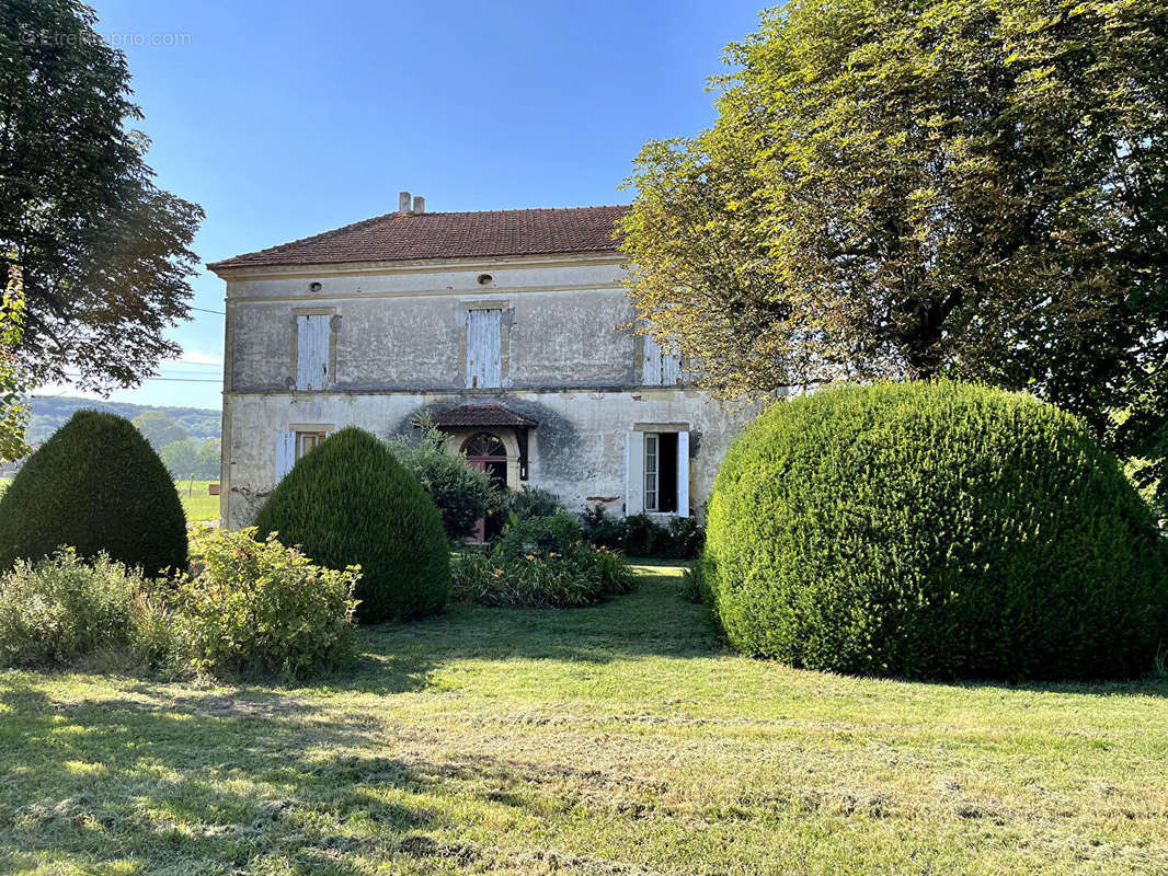 Maison à FONGRAVE