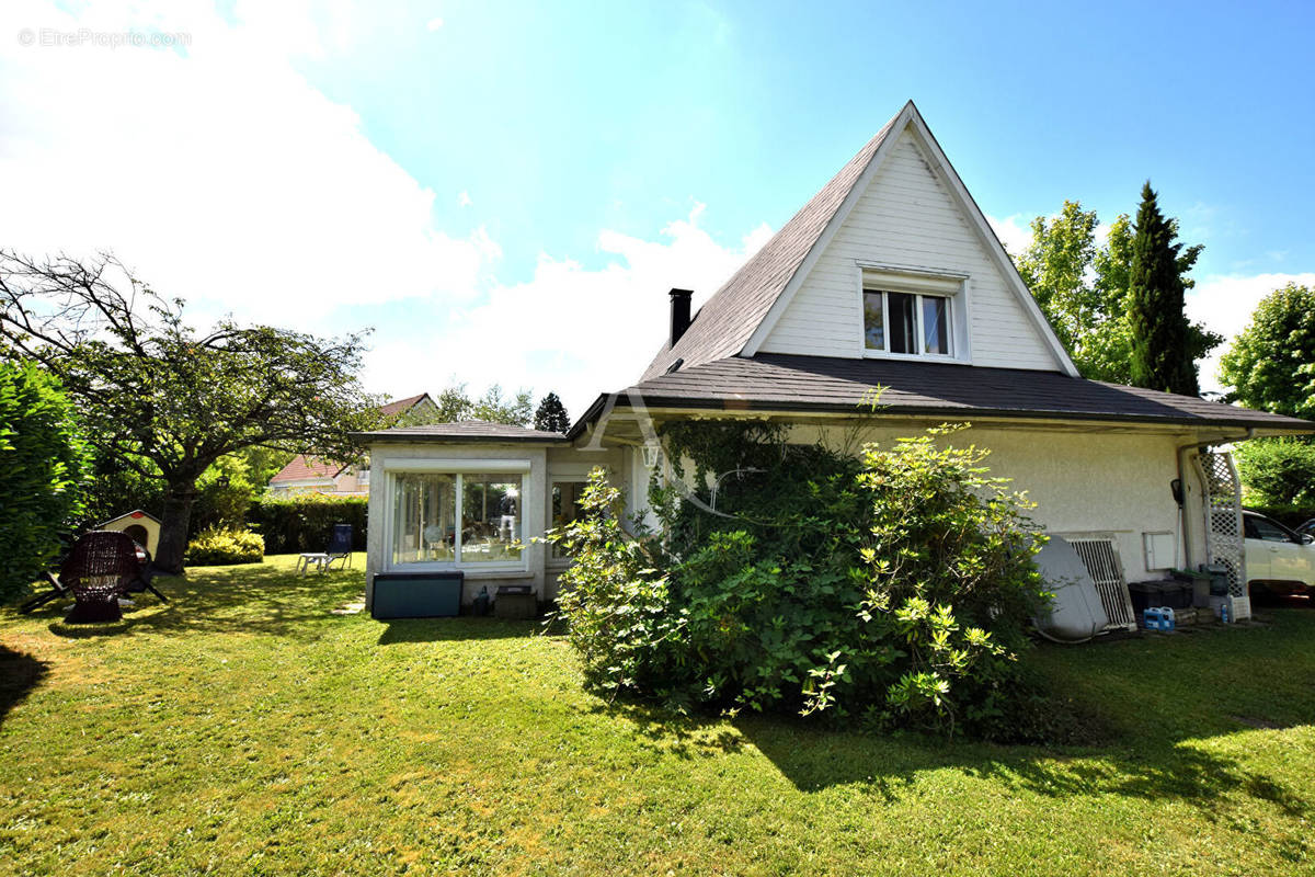 Maison à GIF-SUR-YVETTE