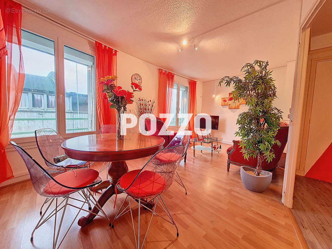 Appartement à COUTANCES