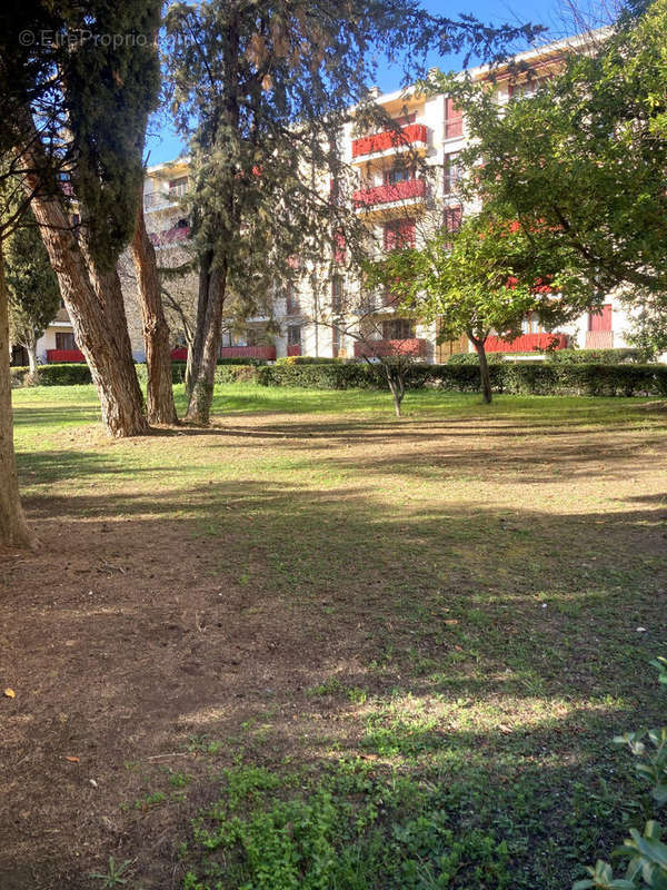 Appartement à AIX-EN-PROVENCE