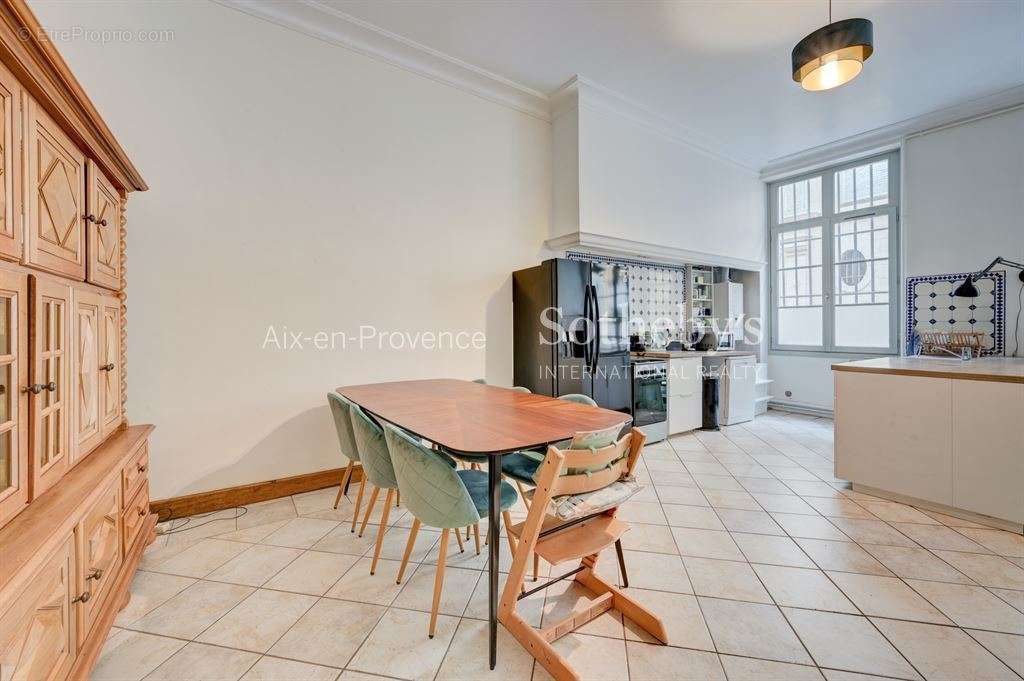 Appartement à AIX-EN-PROVENCE