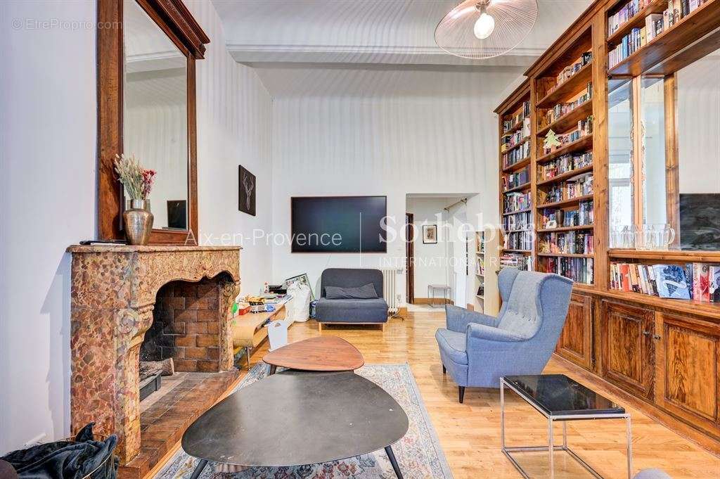 Appartement à AIX-EN-PROVENCE