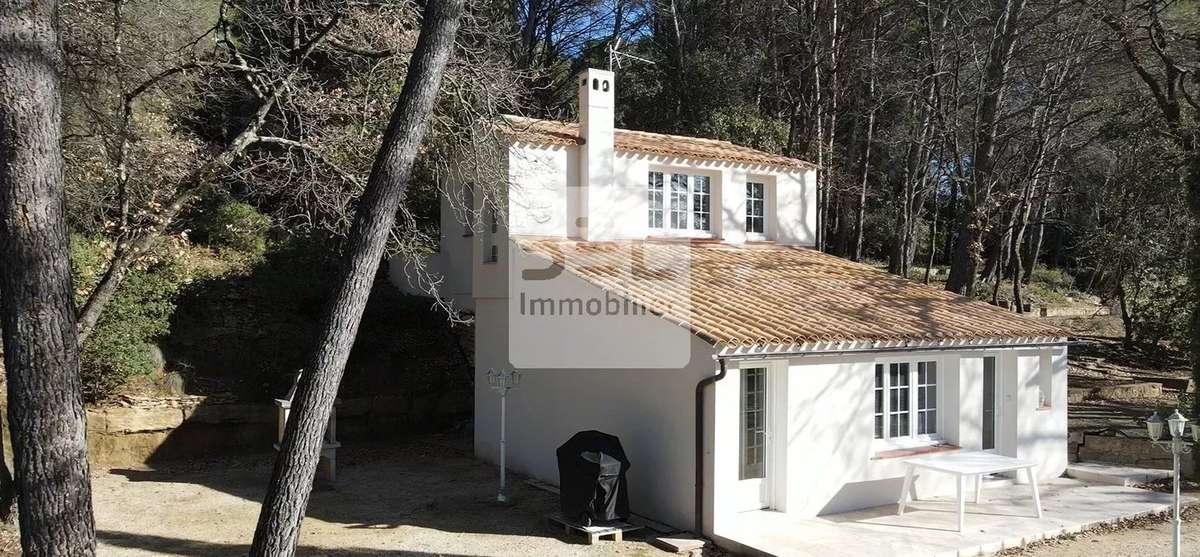 Maison à UZES