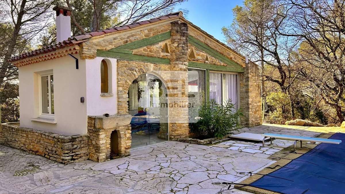 Maison à UZES