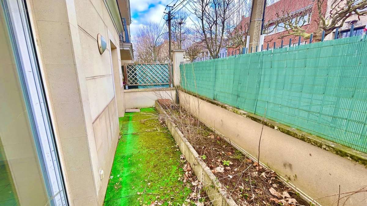 Appartement à LE RAINCY