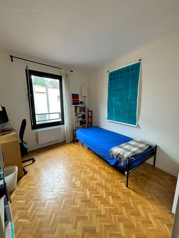 Appartement à PARIS-20E