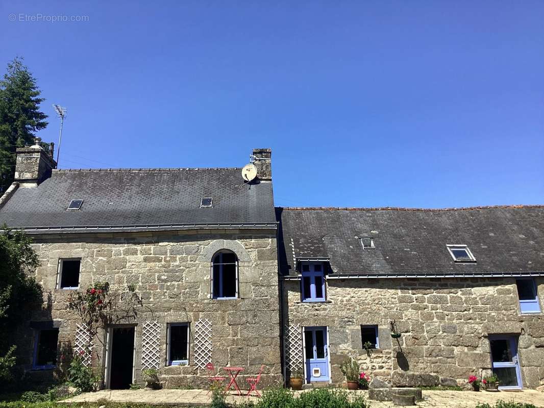 Maison à LESCOUET-GOUAREC