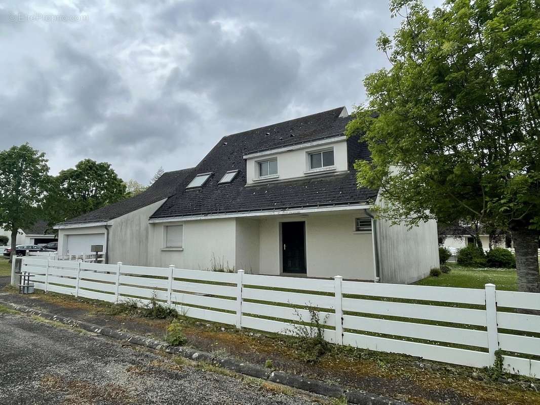 Maison à NEUVY-SUR-LOIRE