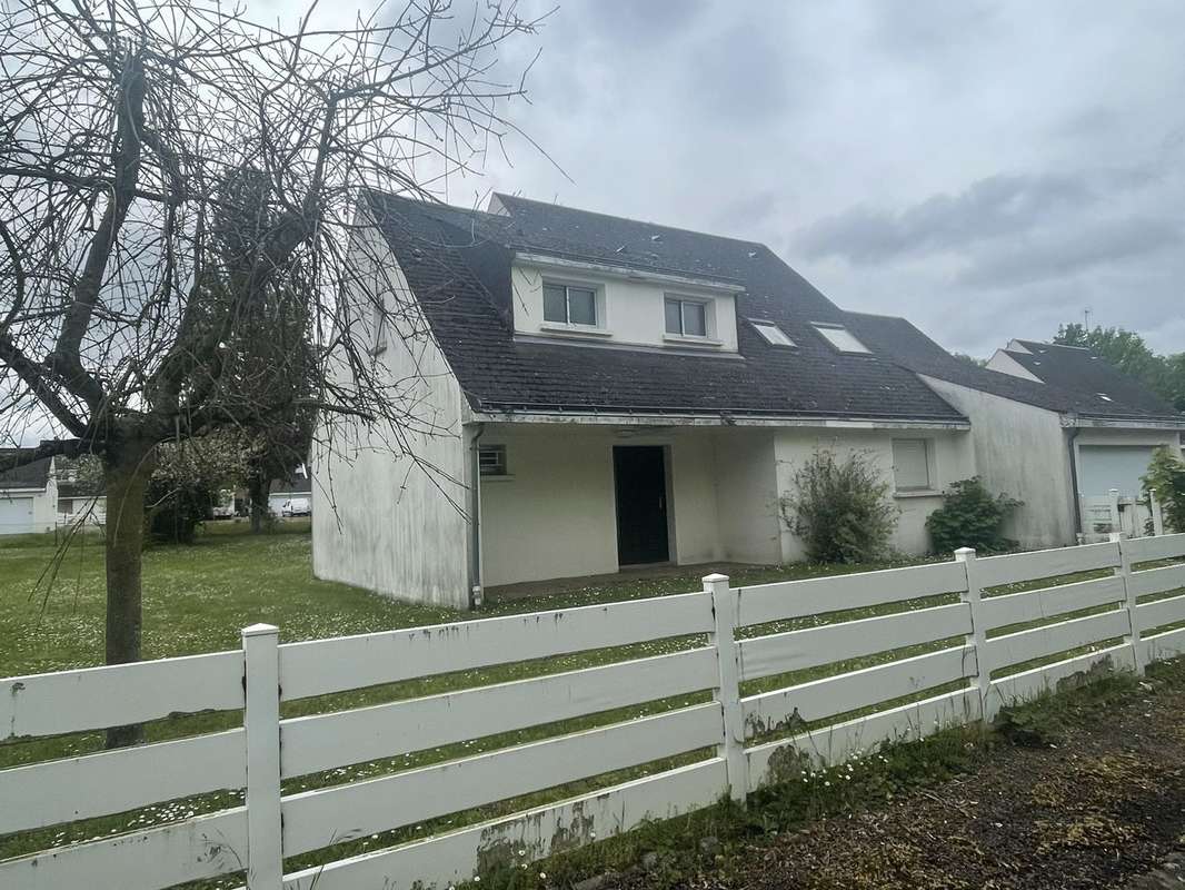 Maison à NEUVY-SUR-LOIRE