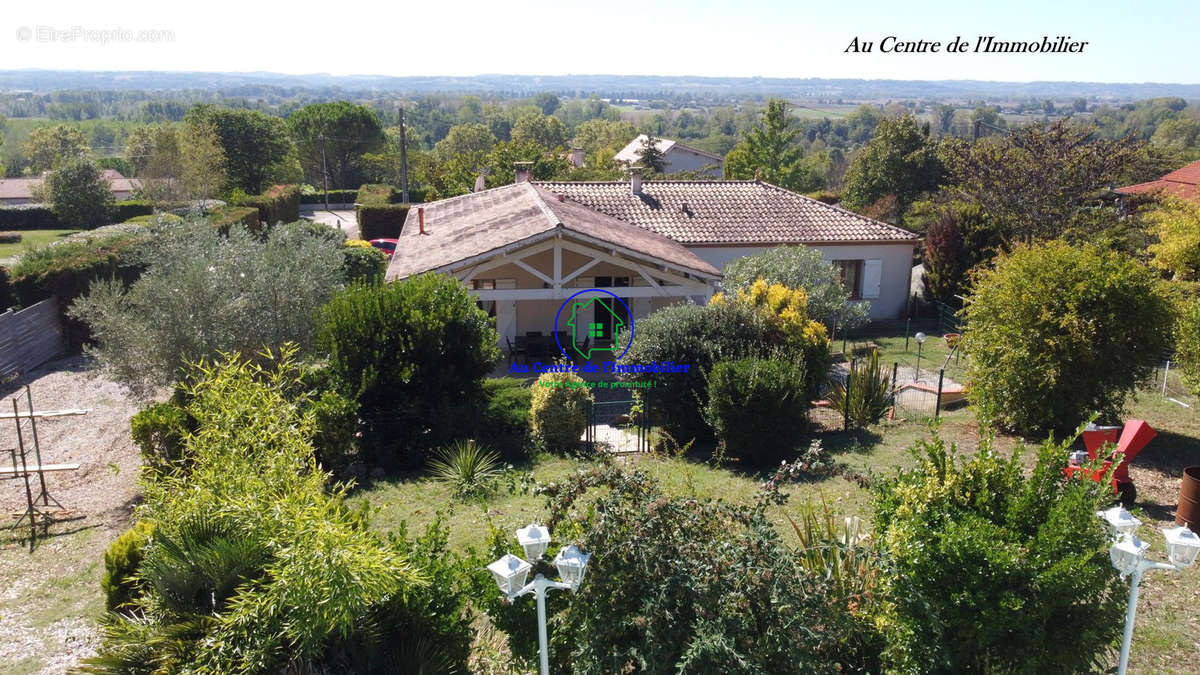 Maison à CASTELCULIER