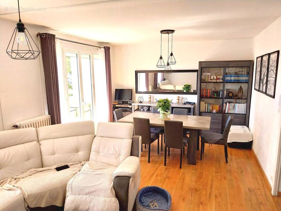 Appartement à MONTELIMAR