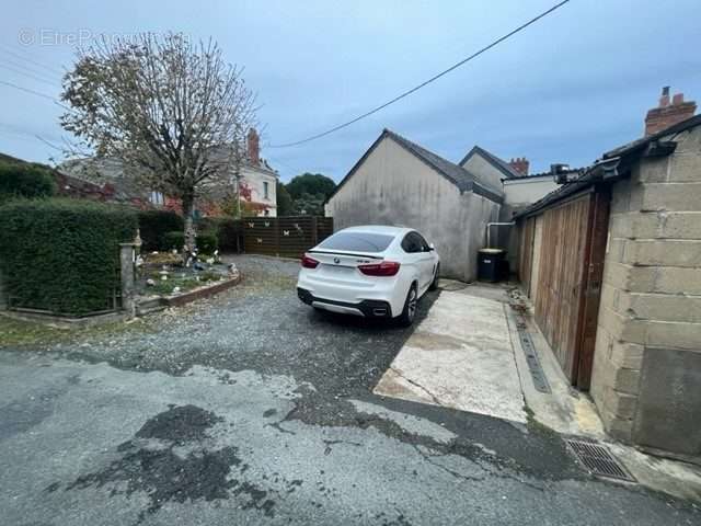 Maison à CHAMP-SUR-LAYON