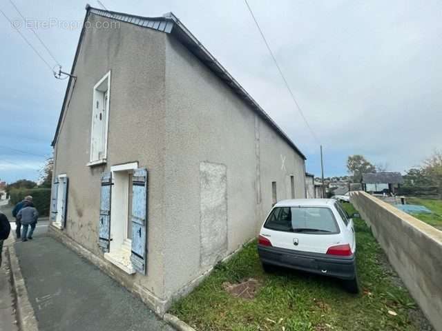 Maison à CHAMP-SUR-LAYON