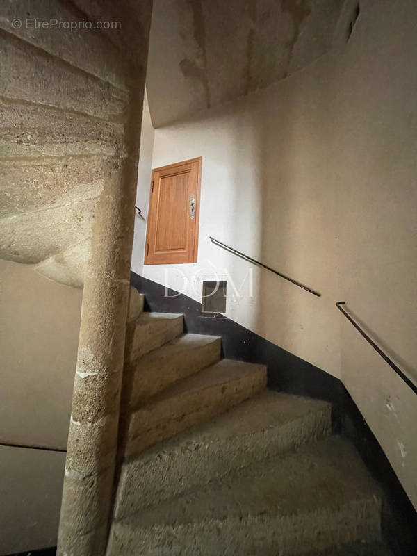 Appartement à PEZENAS