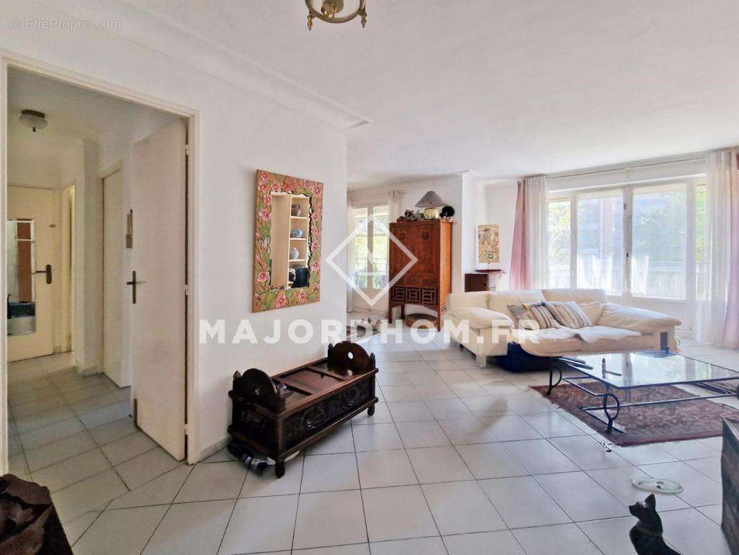 Appartement à MARSEILLE-9E