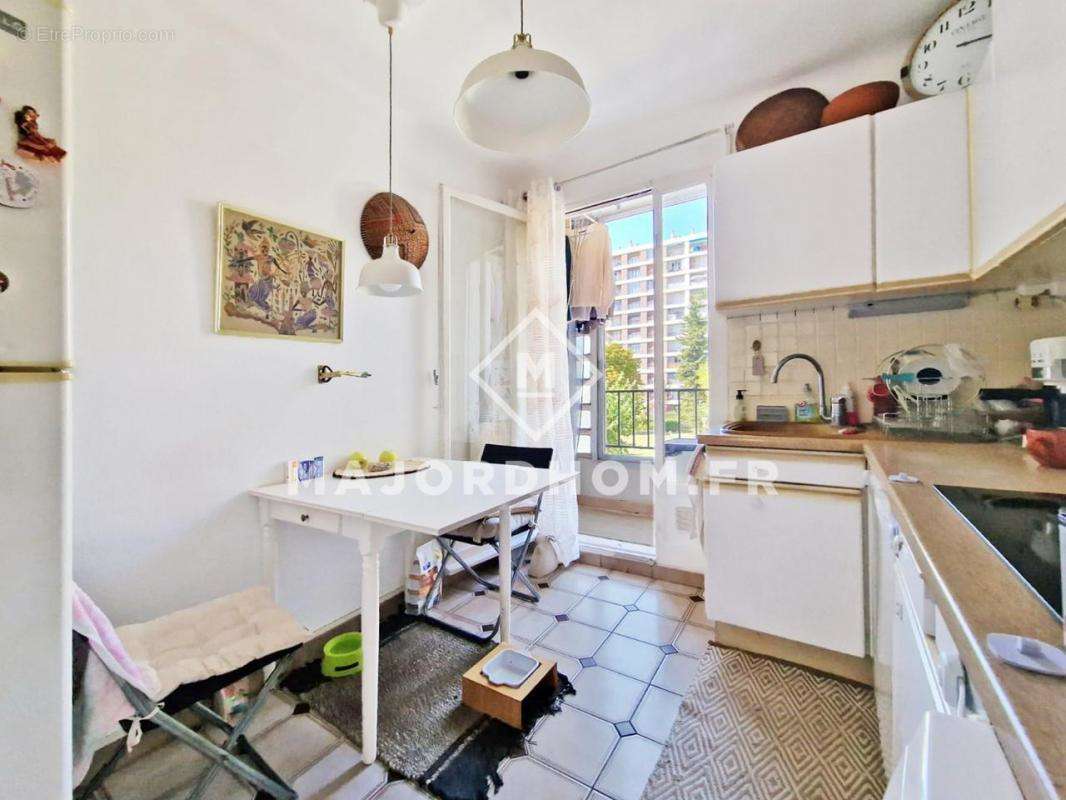 Appartement à MARSEILLE-9E