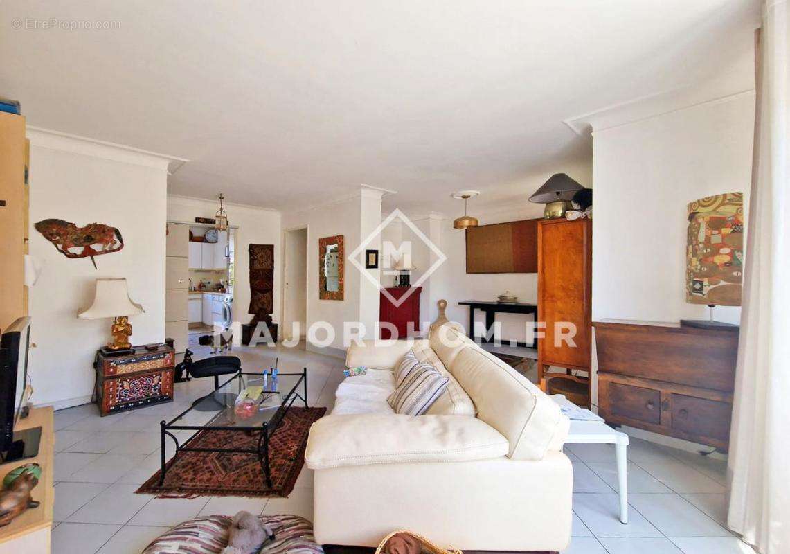 Appartement à MARSEILLE-9E