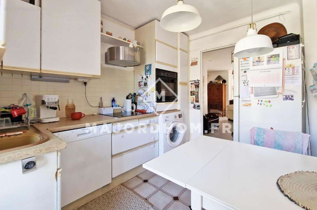 Appartement à MARSEILLE-9E