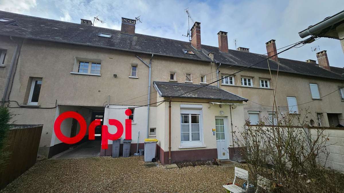 Appartement à BEAUMONT-LE-ROGER